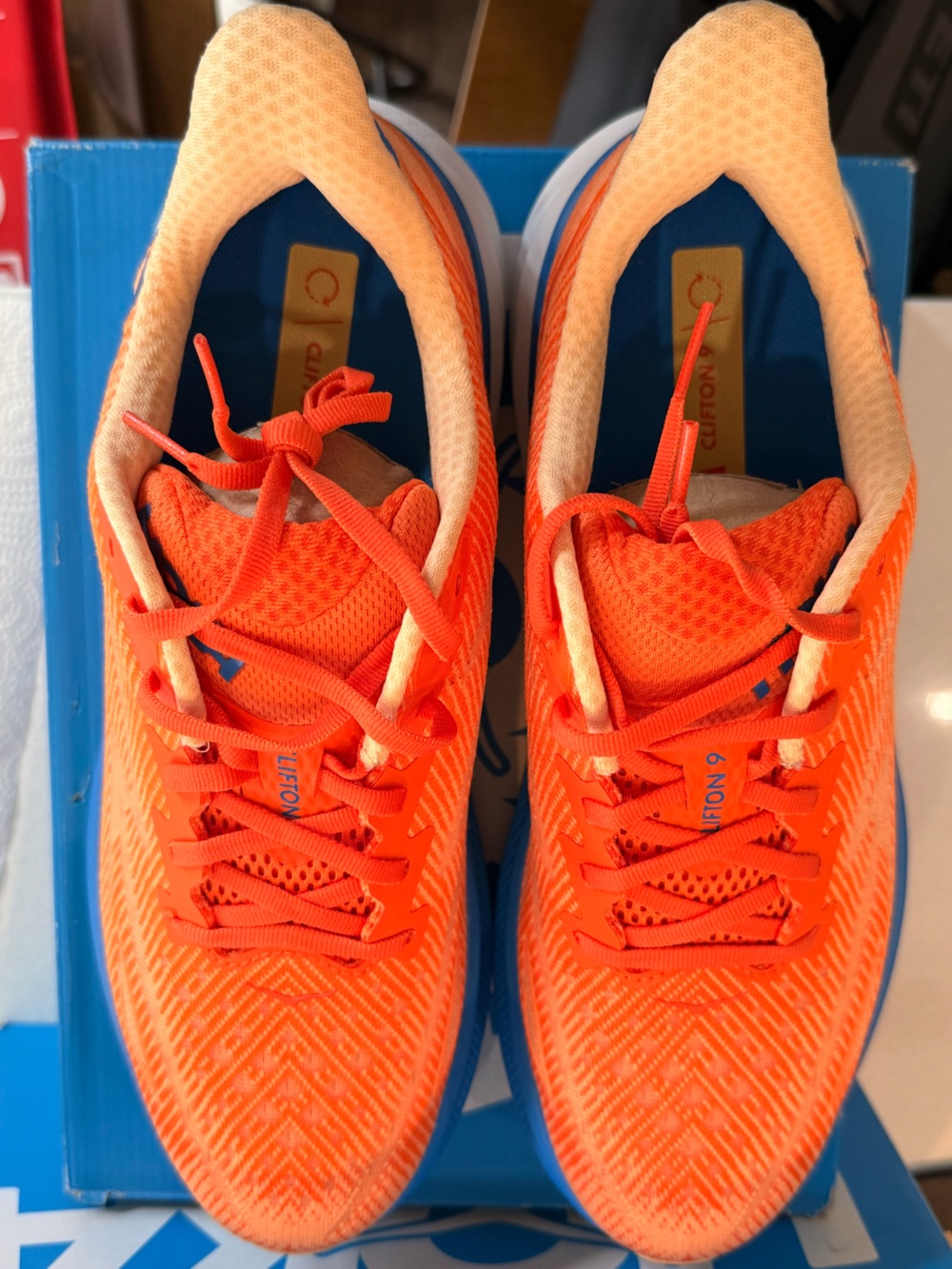 New Hoka Orange and Blue Men's Athletic Running Shoes Size 10.5 - Picture 2 of 9